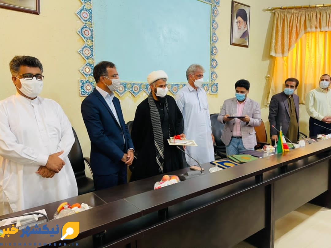 سرپرست شبکه بهداشت و درمان شهرستان نیکشهر معرفی شد